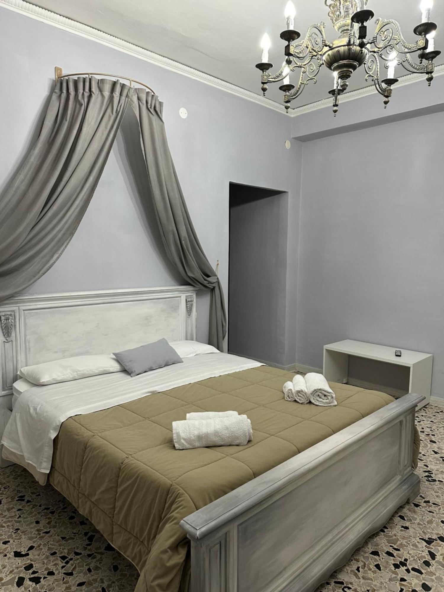 Le Reve Apartment Castellammare di Stabia Bagian luar foto